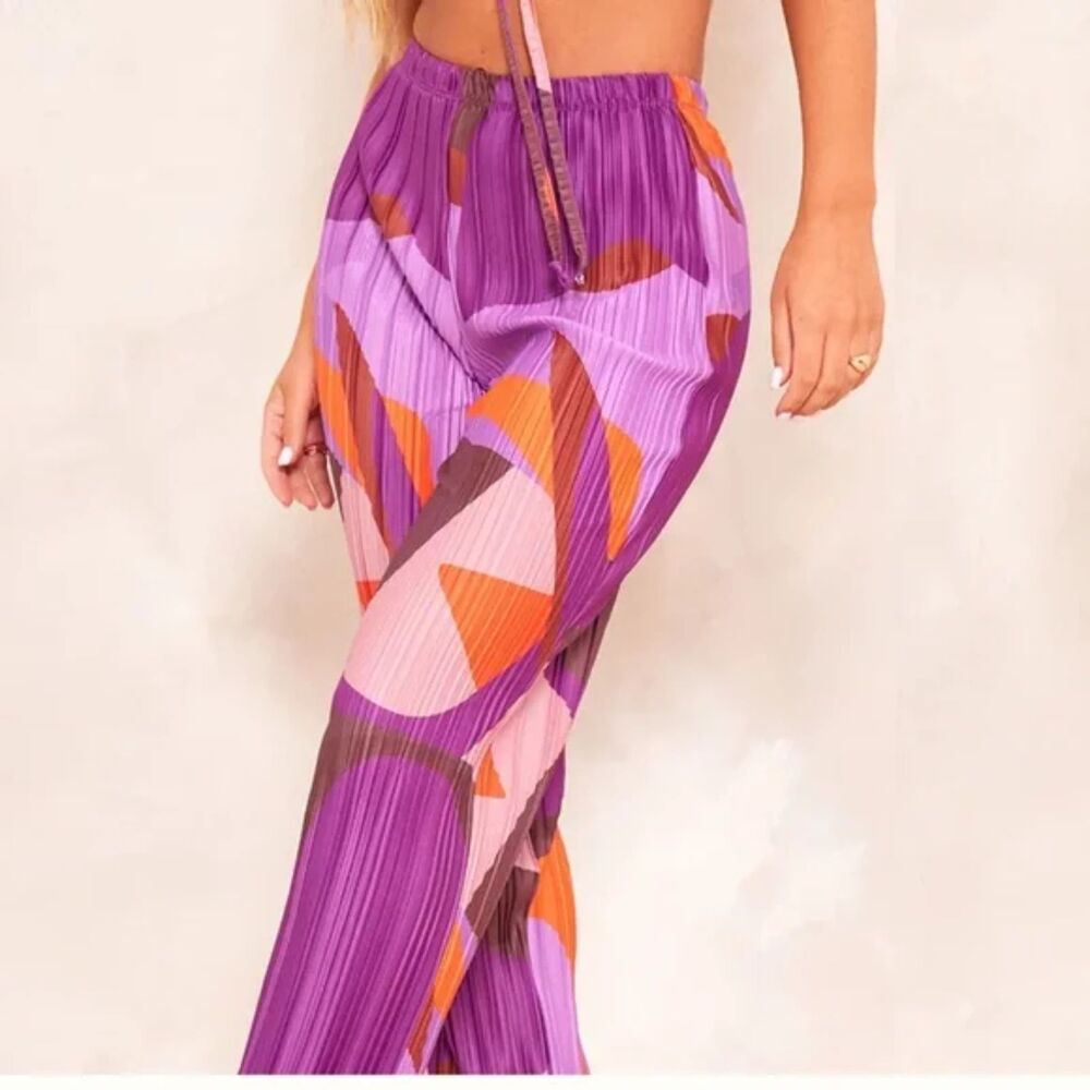 NWT Pretty Little Thing Pink Plisse High Waist Wide Loose Leg Pants Sz 6 - Picture 3 of 7